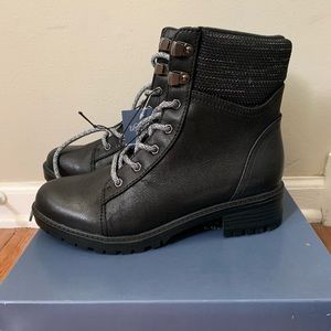 NWT Black Lace-Up Hiking Boots
